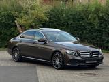 Mercedes-Benz E 220 d Autom. -Scheckheft Schiebedach - Mercedes-Benz E 220 in Hagen