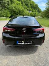 Opel Insignia 2.0 BiTurbo Diesel GSI Auto 4x4 GS GSI - Opel Insignia Gsi mit Diesel-Antrieb
