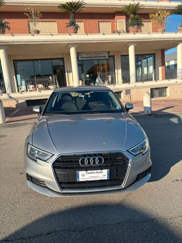 AUDI Audi A3 SPB 2.0 TDI Business