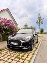 Citroën DS3 SportChic 130 *LED*Soundsystem*Navi*Kamera* - Citroën DS3: Blau