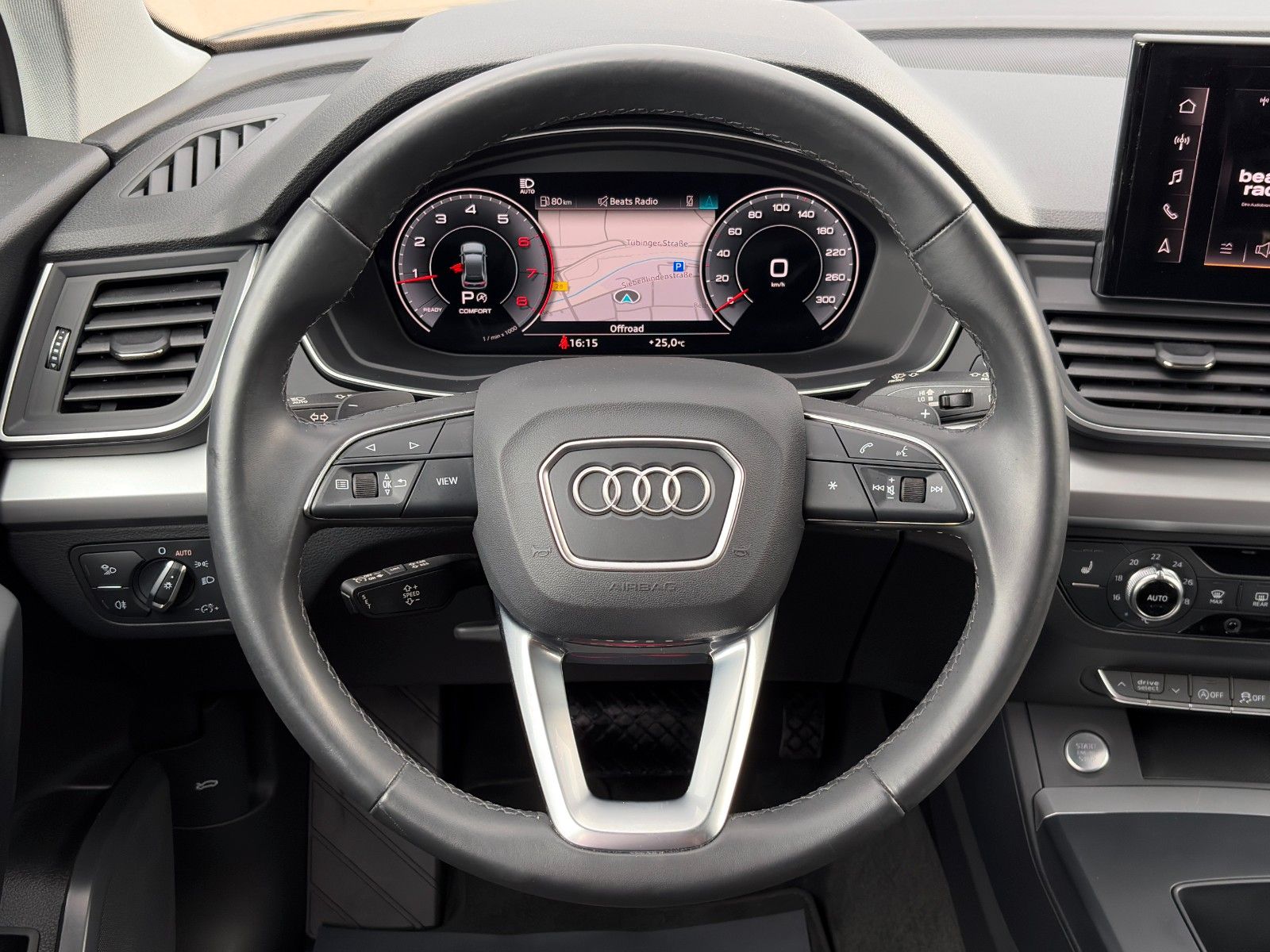 Fahrzeugabbildung Audi Q5 Sportback 40 TFSI quattro advan. AHK Matrix