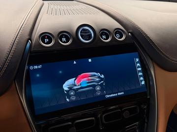 صورة مصغرة 20 لـ 2022 Aston Martin DBX