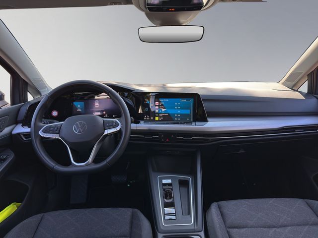 Golf VIII Variant 1.0 eTSI Life DSG