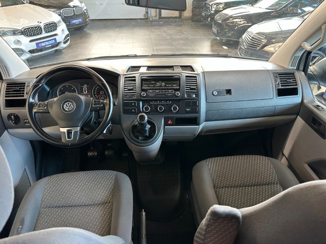 Volkswagen T5 *CAMPER*KÜCHE*BETT(aufklappbar)*ESSTISCH*AHK*