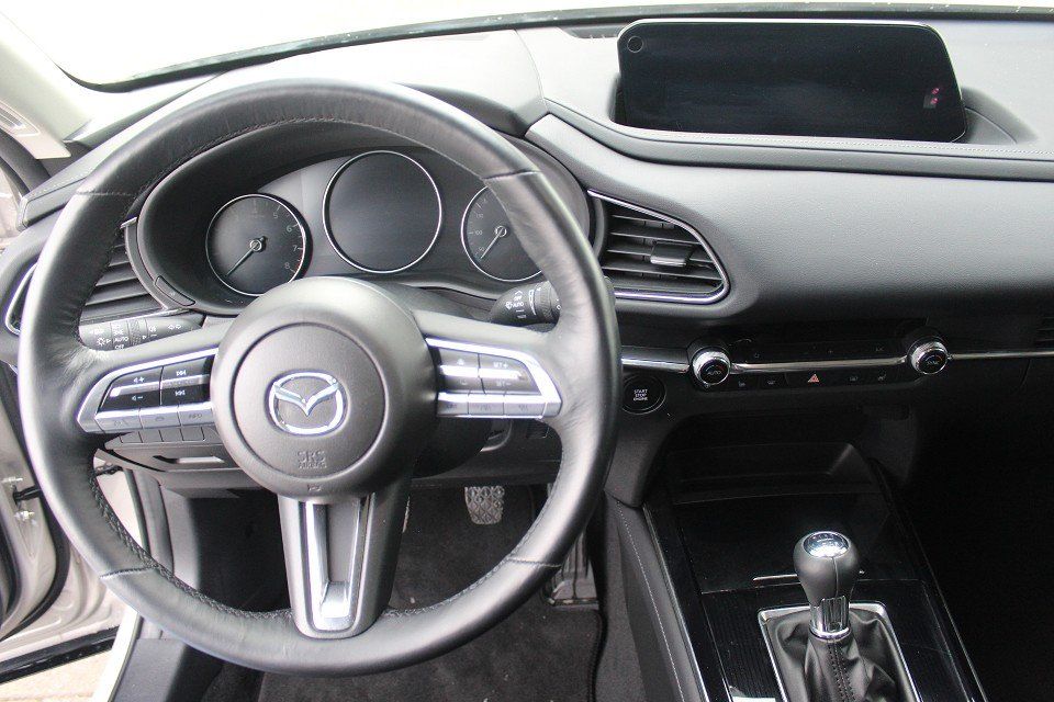 Fahrzeugabbildung Mazda CX-30 M-Hybrid Selection G-122 PRE-P 360° BOSE 1