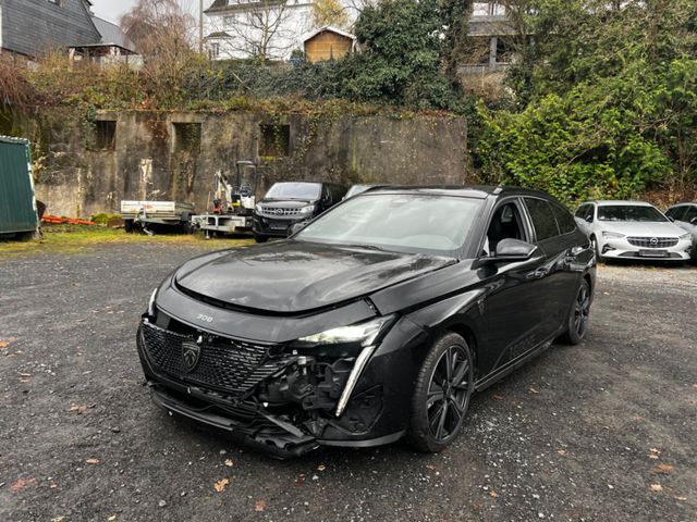 Peugeot 308 SW Hybrid 136 GT