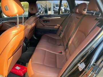 BMW 520 - 7