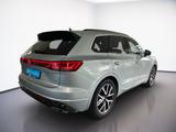Volkswagen Touareg R-LINE 3.0TDI 286PS NP.106T ACC.5J-G.AHK - Volkswagen Touareg: 2.5