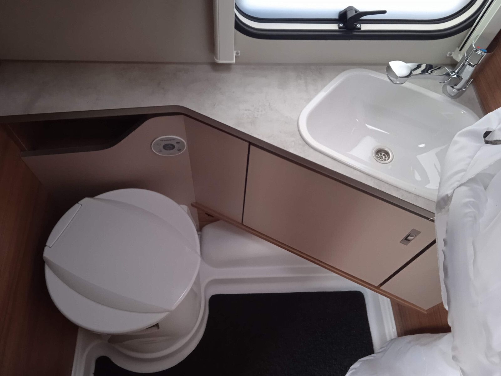 Fahrzeugabbildung Knaus Sport 650 UFK %%Aktion%% viele Extras! NEU45TEUR