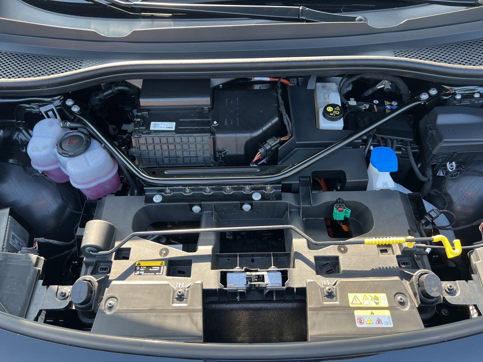 ID.4 Pure Performance*IQ.Light*ACC*RearView*Navi