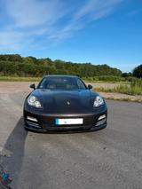 Porsche Panamera 4 3.6 V6 - gebrauchte Porsche Panamera aus dem Jahr 2011