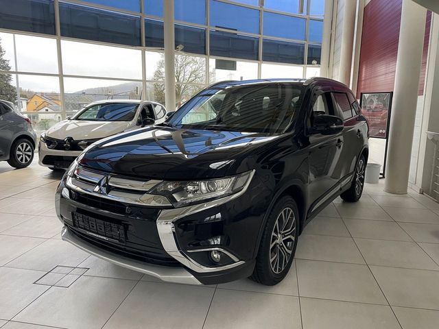 Mitsubishi Outlander Plus 4WD