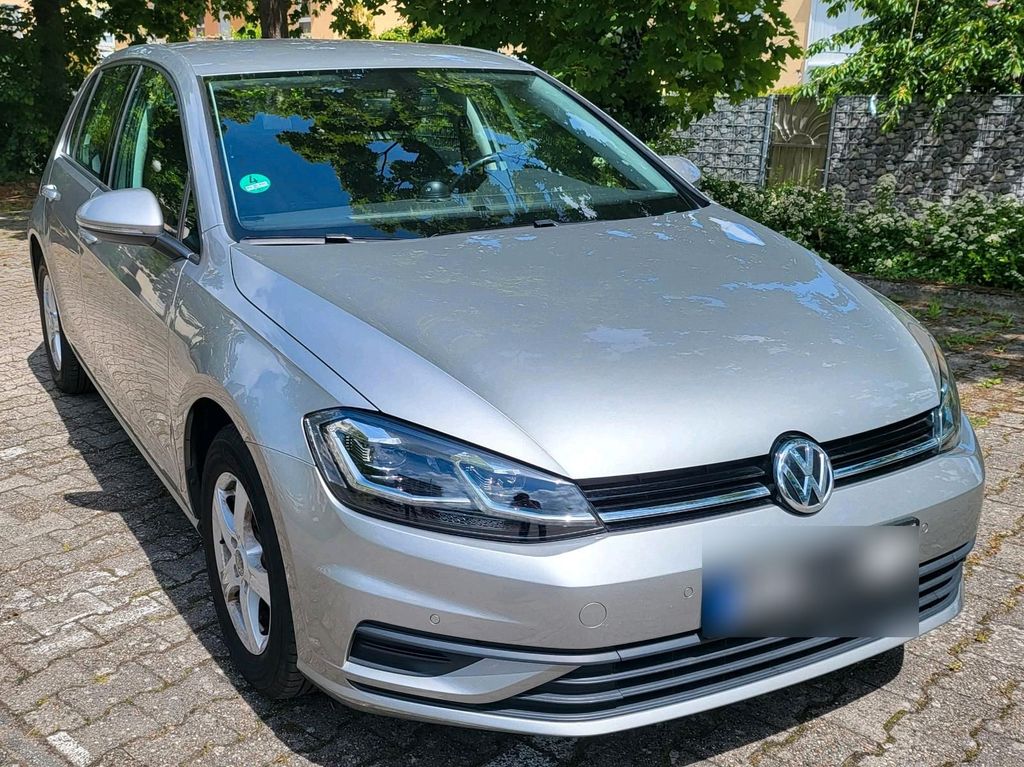 Image of Volkswagen Golf