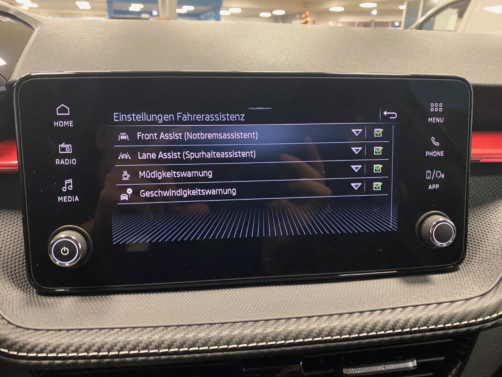 Fahrzeugabbildung SKODA Fabia 1.5 TSI DSG Monte Carlo+KAMERA+Android+ALU