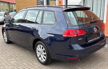 Volkswagen Golf - 11