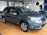 Peugeot 2008 Style 1.HD/NAVI/SHZ/PANO/AHK/8-FACH - Peugeot 2008: 1.8