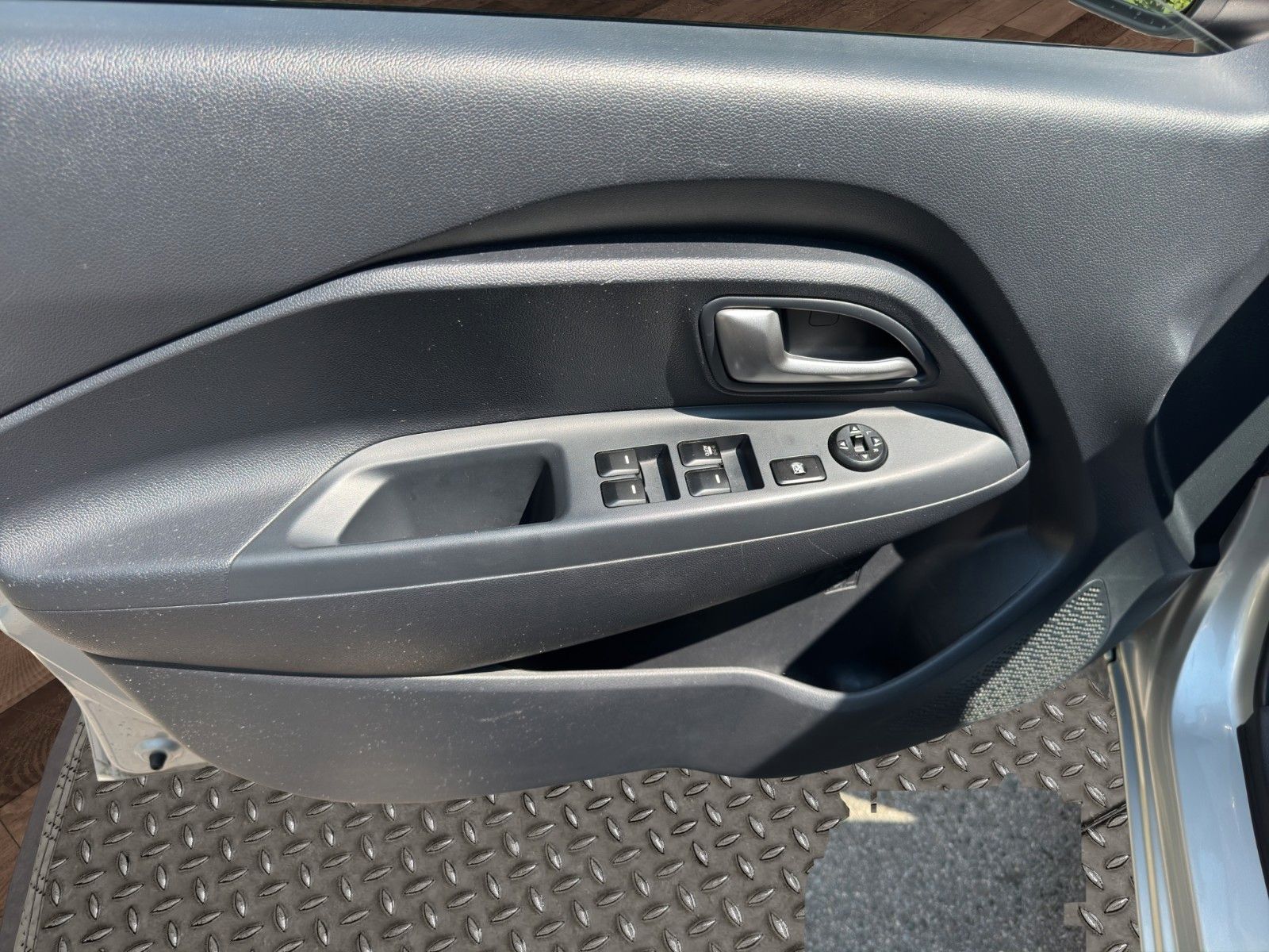 Fahrzeugabbildung Kia Rio Edition 7 Klima/Navi/Kamara/TÜV NEU