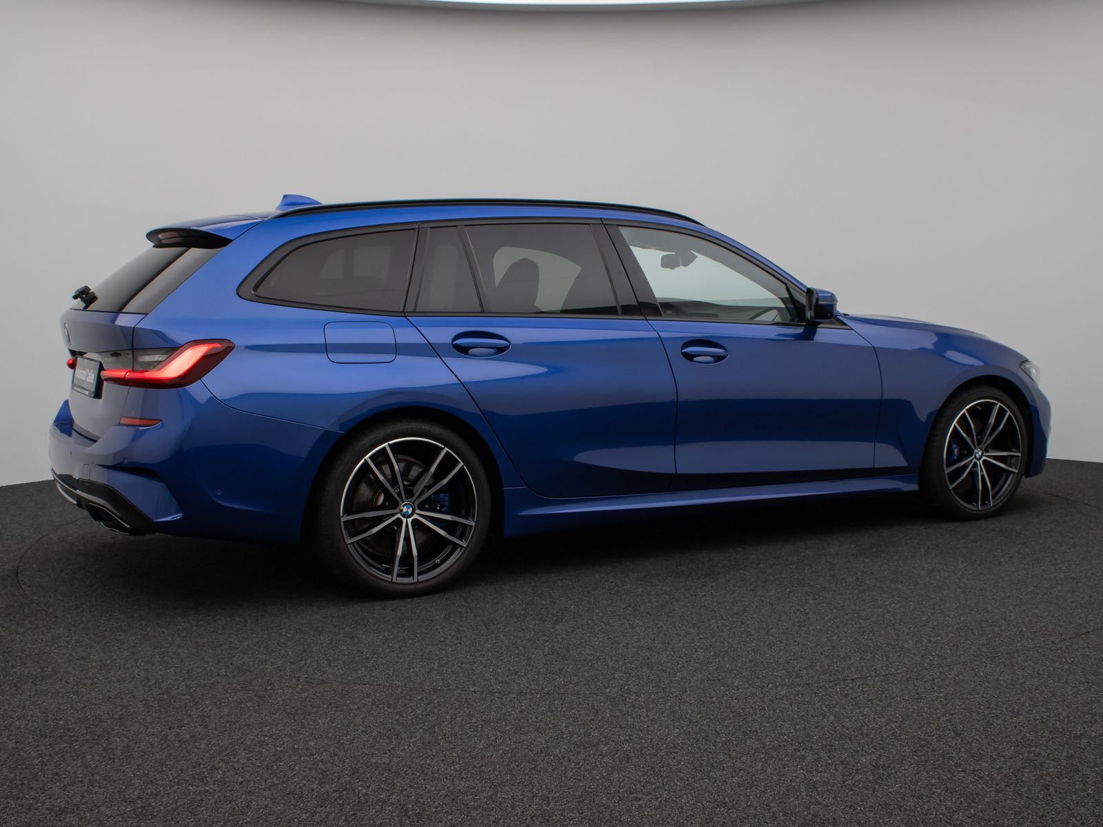 Fahrzeugabbildung BMW M340i xD Panorama Laser 360° HUD DAB H/K Komfort