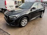 BMW X1  Automatik - BMW X1 mit Benzin-Antrieb: Limousine