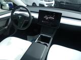 Tesla Model Y Long Range Dual AWD PANO/LED/KAM/AUTOPIL - Tesla Model Y Gebrauchtwagen in Berlin