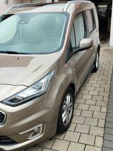 Ford Tourneo Connect 1.5 EcoBlue 88kW Auto Titani... - Ford Tourneo Connect: 1.8