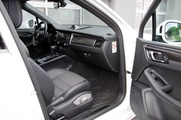 Porsche Macan T*Pano,ACC,Apple,BOSE,Carbon,SWA,Tempolim.