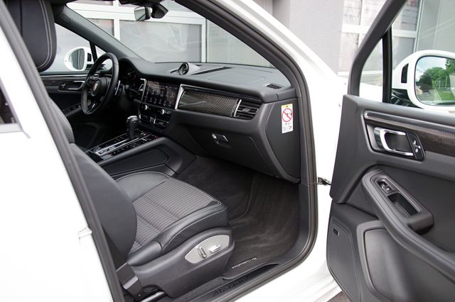 Porsche Macan T*Pano,ACC,Apple,BOSE,Carbon,SWA,Tempolim.