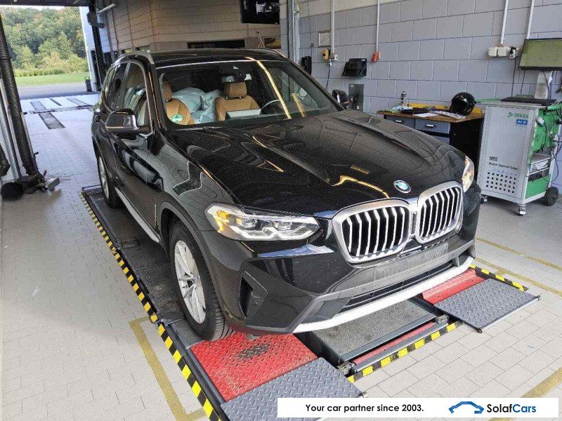 BMW X3 2.0 xDrive20d Aut. LED LC-Pro Navi-Pro Sport imagem 2