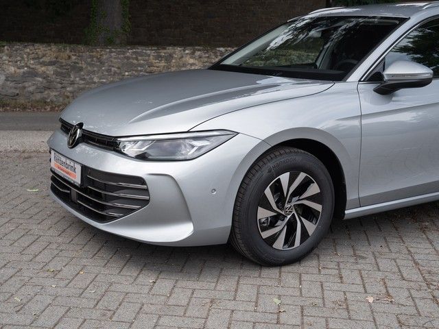 Passat Variant Business TDI DSG AHK DCC HUD
