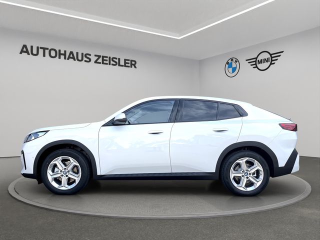 Foto Nummer 4: BMW iX2