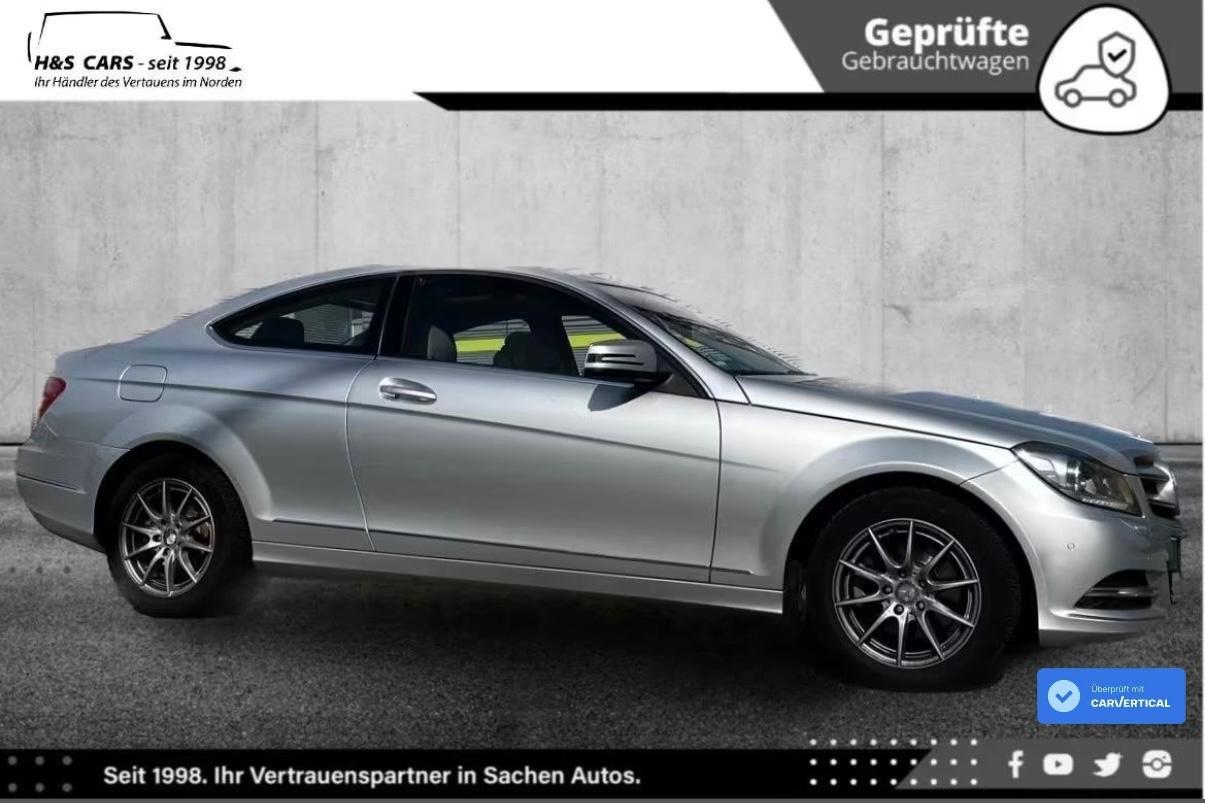 Mercedes-Benz C 220 CDI Coupe 2.H BI-XEN NAV PANO AKT. PARKASS