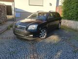 Toyota Avensis t25 - Toyota Avensis: T25
