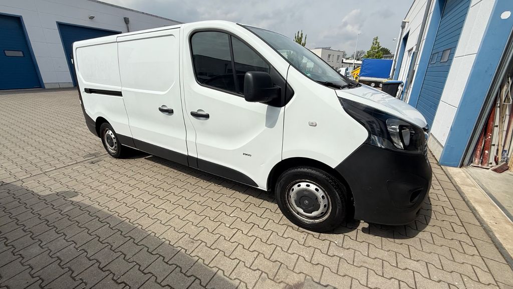Image of Opel Vivaro