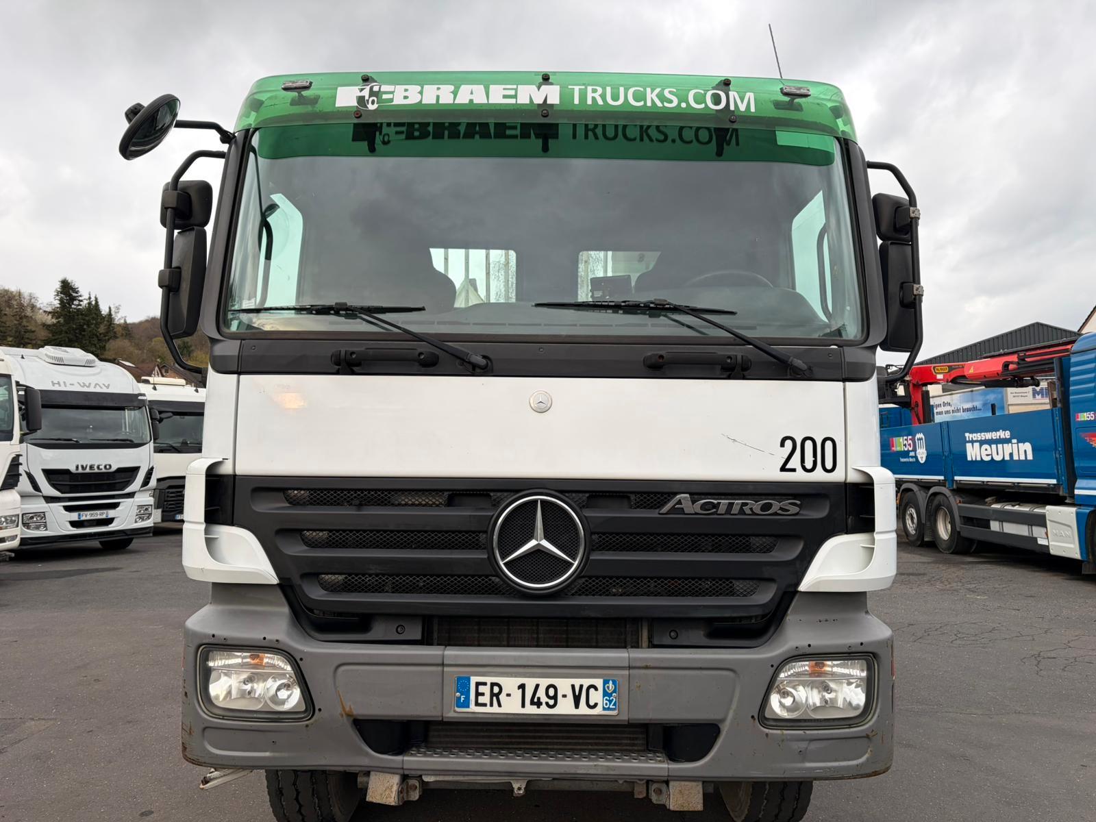 Mercedes-Benz Actros 3236 8X4 HIAB 200C KRAN *TOP COND*