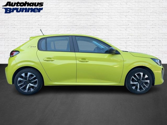 Foto Nummer 4: PEUGEOT 208