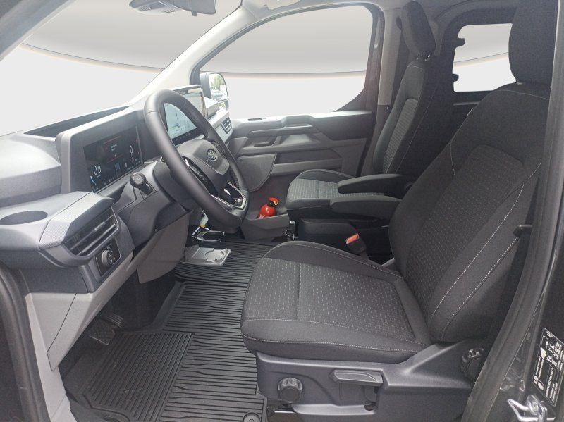 Fahrzeugabbildung Ford Tourneo Custom L2 320 2.0 EcoBlue Aut. ACC+LED+N