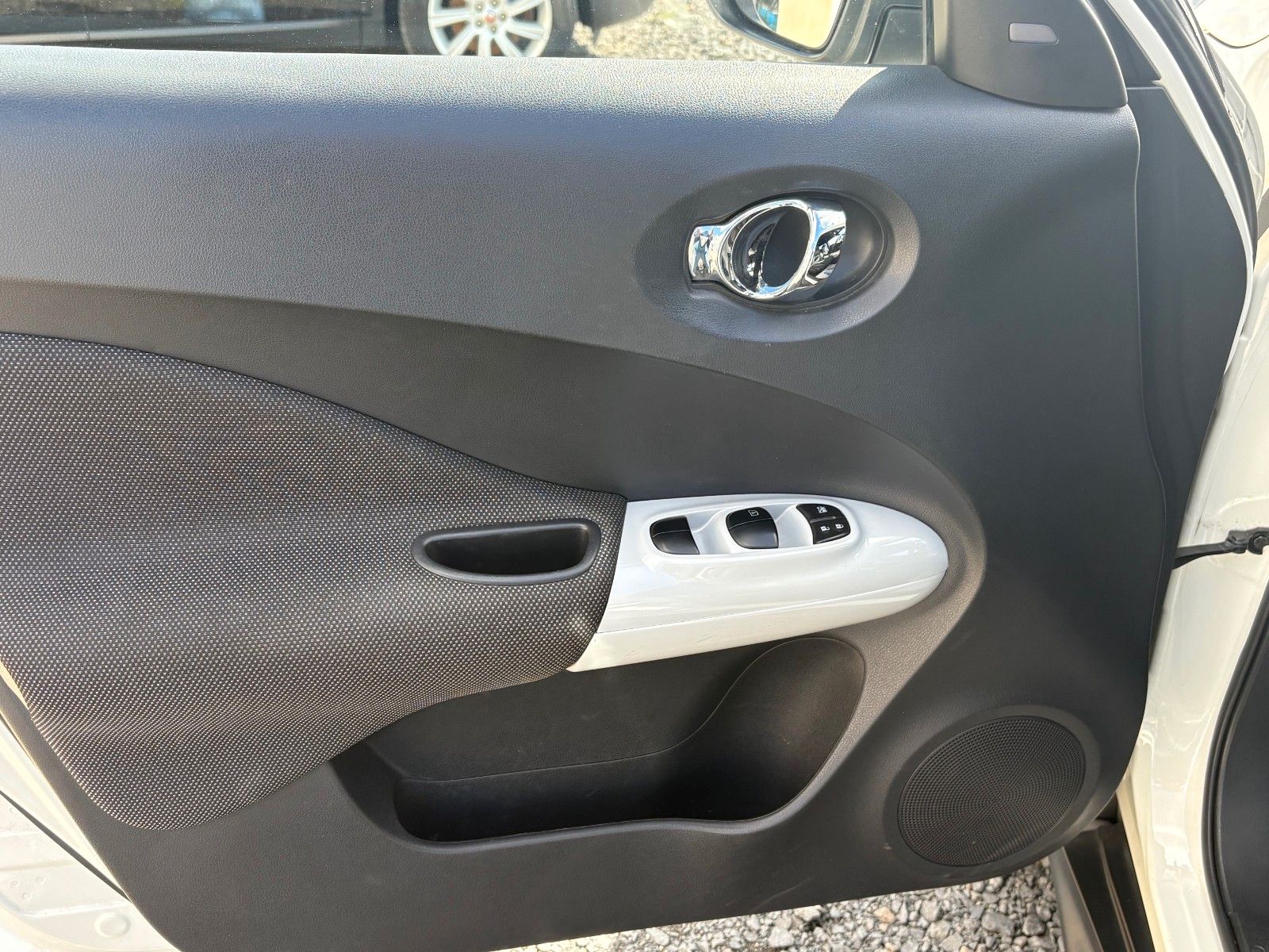 Fahrzeugabbildung Nissan Juke 1.2 N-Vision Navi Leder Kamera SCHECKHEFT