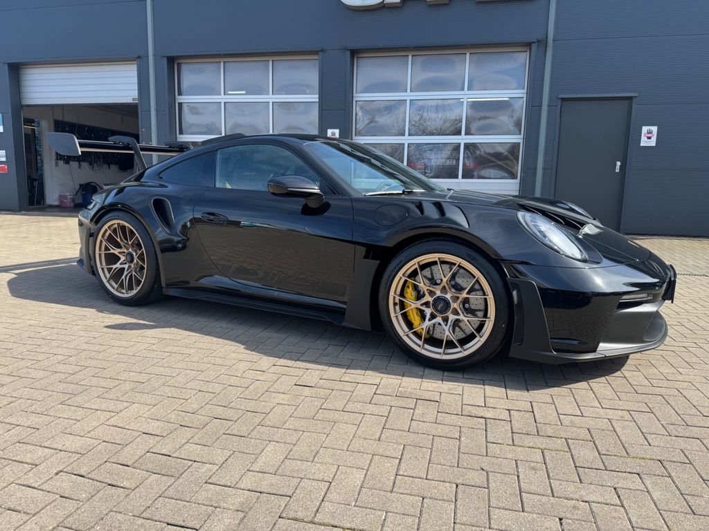 Porsche 992 GT3 RS Matrix Lift 90 L Clubsport MY25