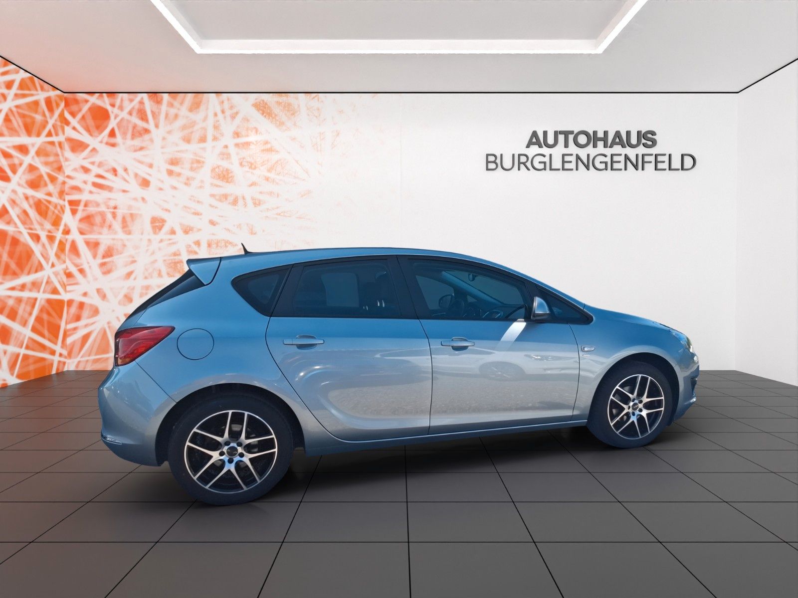 Fahrzeugabbildung Opel Astra J Lim. 5-trg. Energy! beh. LR ! NAVI ! PDC