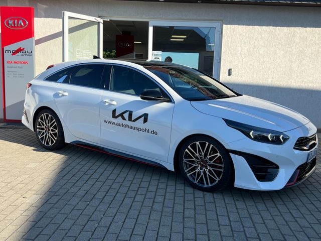 Kia ProCeed 1.6 T-GDI DCT GT GD Komfort Bastuck