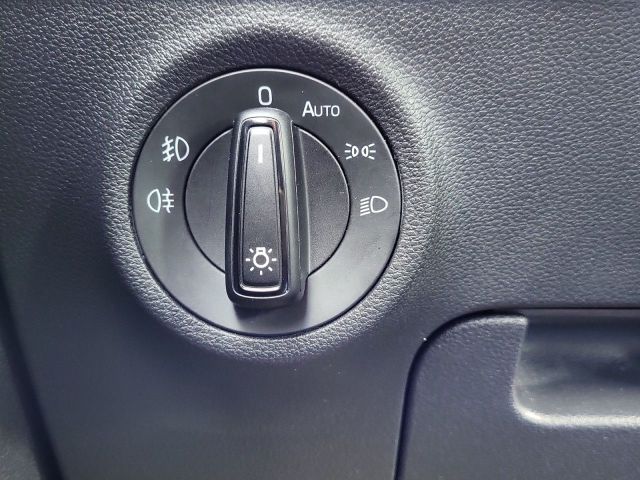 Karoq 1.5 TSI Tour. Aut. Kamera Climatronic