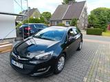 Opel Astra J 1,7 Ecotec kombi - Opel Astra mit Diesel-Antrieb: 1.7