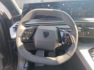 Peugeot 3008 Allure HYBRID 145 e-DSC6 ACC*NAVI*360°KAMER