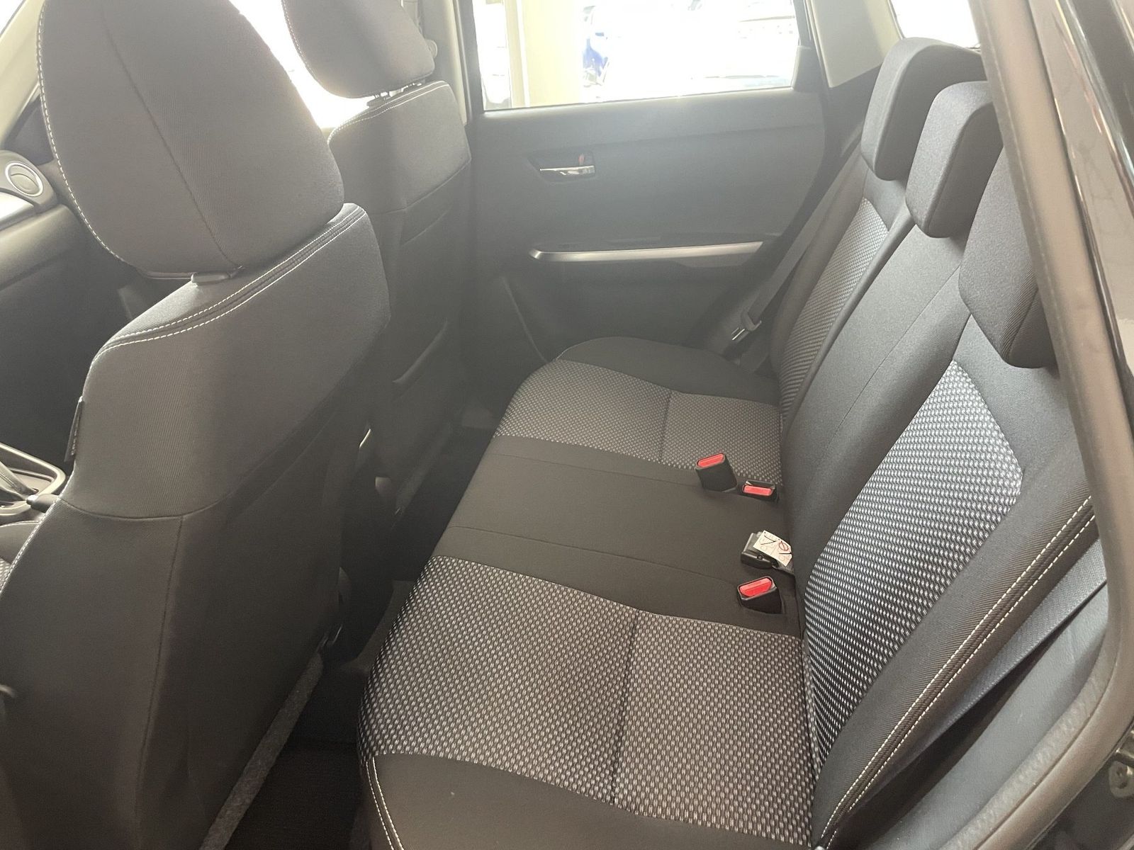 Suzuki Vitara - Bild 8
