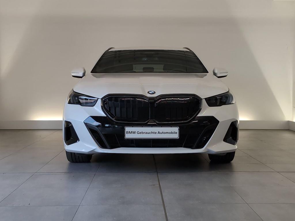 BMW 540 — hlavná fotografia