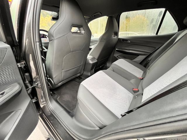 Born 170kW 77kWh *ACC/SHZ/AudioSystem*uvm