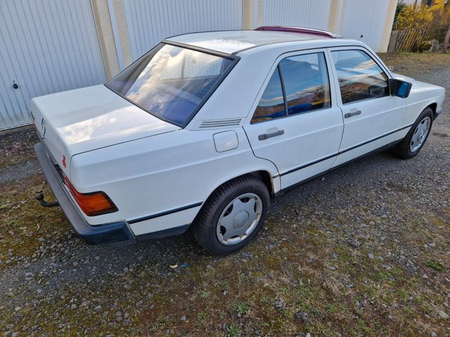 Mercedes-Benz 190 D 2.0 53KW