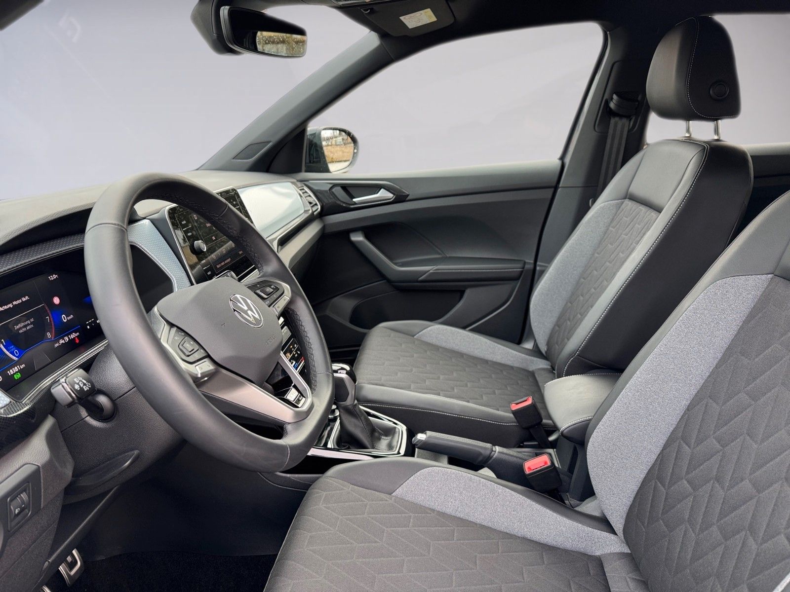 Fahrzeugabbildung Volkswagen T-Cross 1.0 Goal