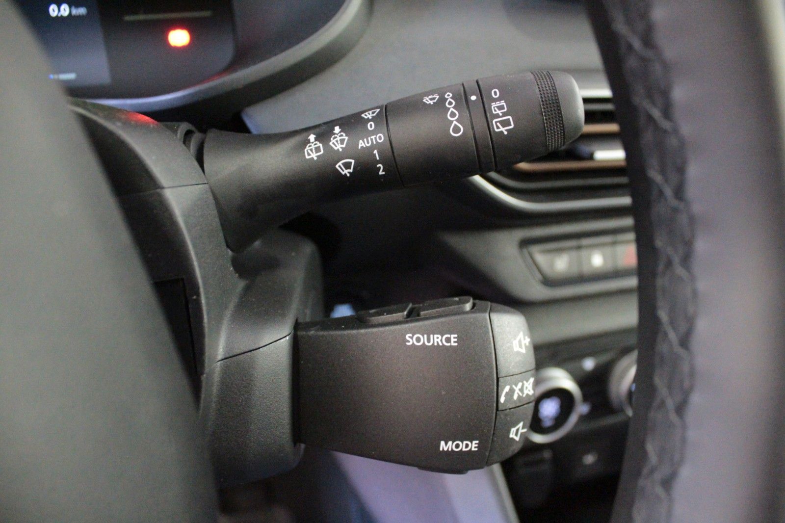 Fahrzeugabbildung Dacia Jogger Hybrid 140 Extreme 5-Sitzer*Winterpaket*