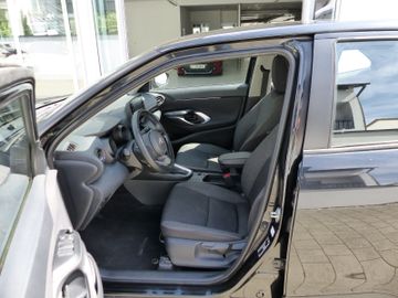 Toyota Yaris Cross - 12